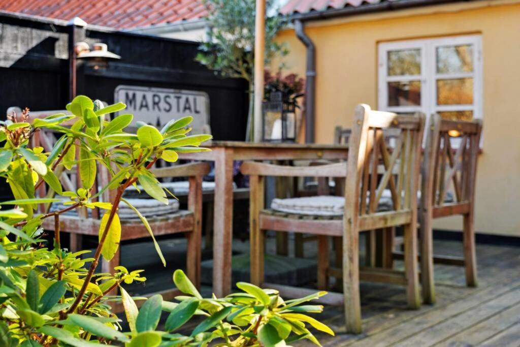 Вилла Hyggeligt Gammelt Fiskerhus I Marstal Экстерьер фото